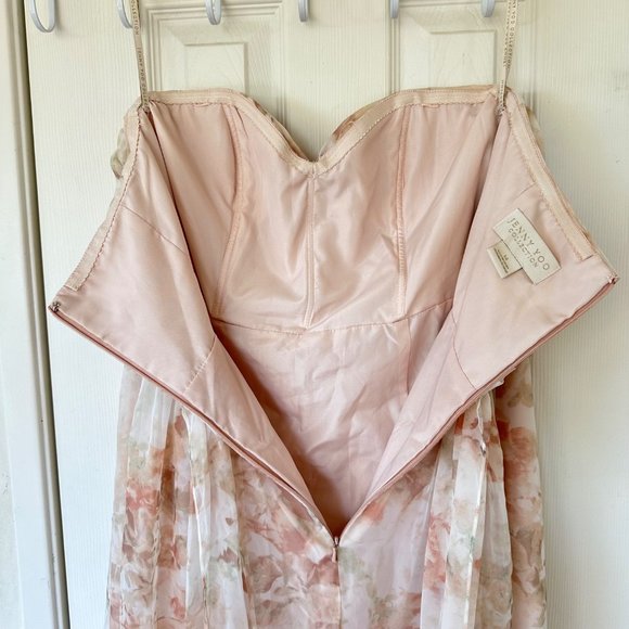 Jenny Yoo Collection Watercolor Lavender “Nyla” Strapless Floor Gown Size 14 - Picture 6 of 16